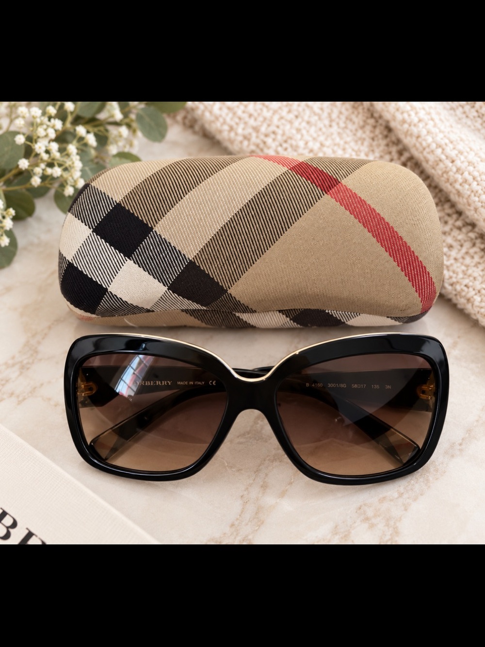 Burberry Black Sunglasses with Brown Gradient Lenses and Checked Case